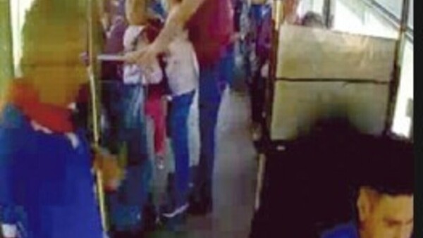 Abuelito cayó en el ómnibus, agonizó 4 horas y falleció