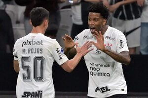 Vídeo: La asistencia de Matías Rojas en el 1-0 de Corinthians - Fútbol Internacional - ABC Color