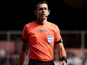 Equipo arbitral paraguayo volverá a dirigir un juego internacional - trece