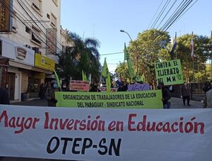 OTEP-A reclama ajuste salarial y desmiente adoctrinamiento de género · Radio Monumental 1080 AM