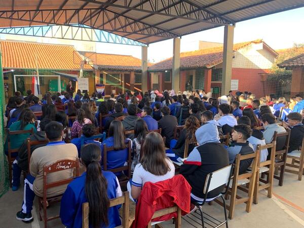 PJC: estudiantes participaron de jornada de sensibilización “Noviazgo sin violencia” - trece