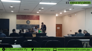 Exintendente dilata desarrollo de juicio con recusación a jueces