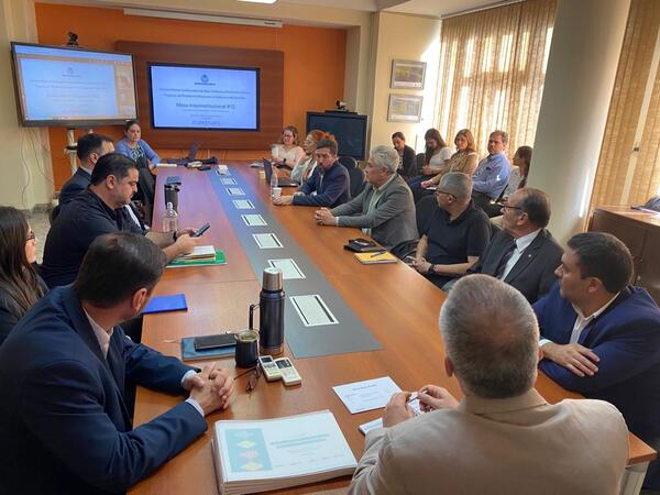 Diario HOY | Analizan proyecto que pretende mejorar el casco histórico de Asunción