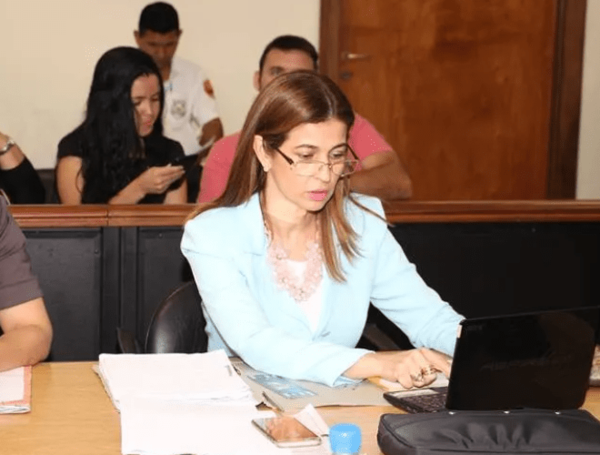 Fiscalía habría perdido más de G. 2.700 millones por no reclamar póliza · Radio Monumental 1080 AM