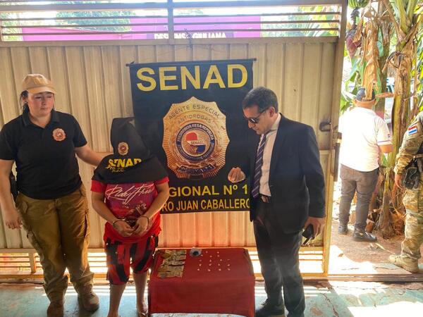 SENAD detiene a mujer que proveía crack en Pedro Juan Caballero - Oasis FM 94.3