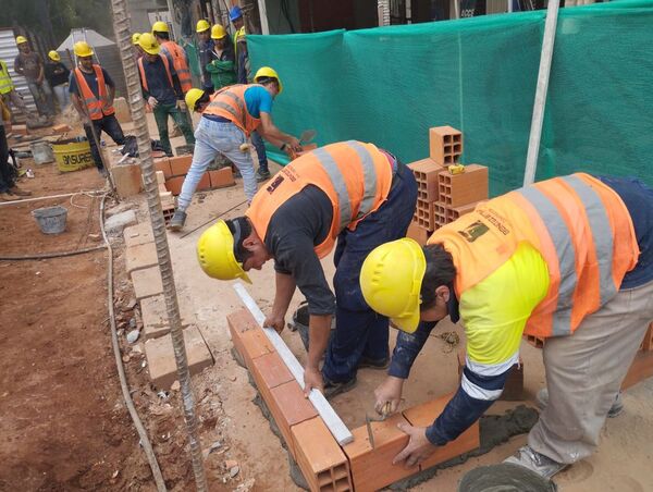 Lanzan el primer Campeonato Nacional de Albañiles