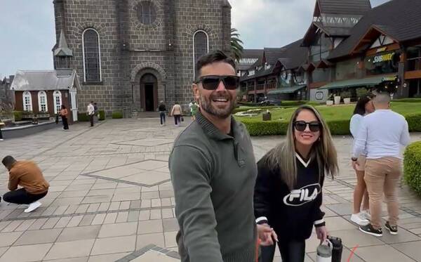 Maga Páez y Patricio celebran su aniversario de boda con un viaje
