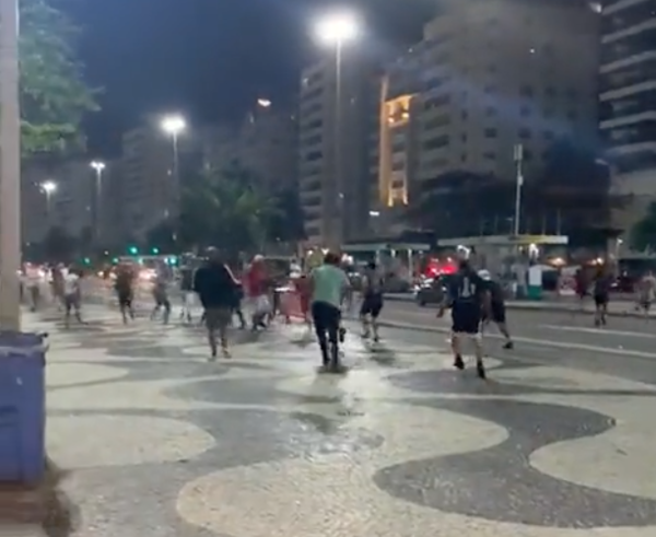 Versus / Enfrentamientos entre hinchas de Olimpia y Flamengo en Río de Janeiro
