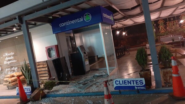 Otra vez intentan robar un cajero automático pero se alzan con G. 500.000 de un surtidor - trece