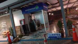Ladrones trataron de llevarse un cajero de banco pero se fueron sin cometer el hecho