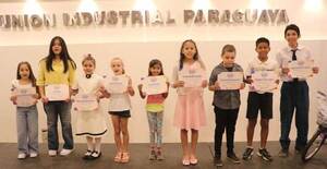Premiaron a ganadores del concurso de dibujo No al trabajo Infantil