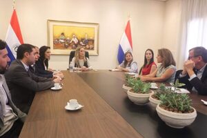MOPC y primera dama articulan tareas en torno a la franja costera de Asunción - El Independiente