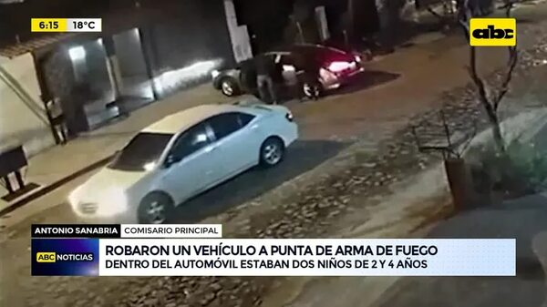 Video: Robaron un vehículo a punta de arma de fuego - ABC Noticias - ABC Color