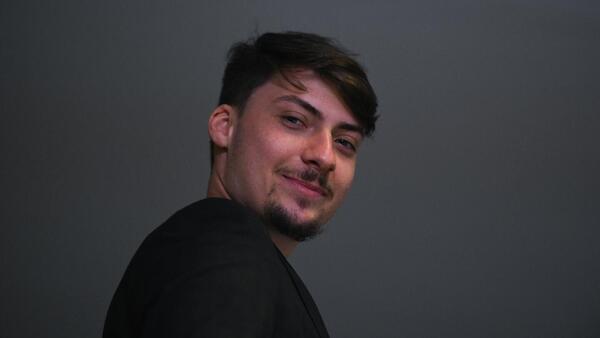 Registran domicilios de uno de los hijos de Bolsonaro por una trama de lavado de dinero