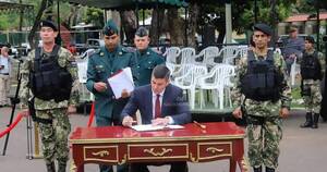 La Nación / Asumió el nuevo comandante del Regimiento Escolta Presidencial
