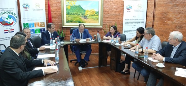 Instalan mesa de trabajo para el desarrollo productivo con la protección ambiental