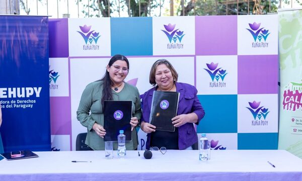 Kuña Poty inaugura oficina y firma acuerdos para la defensa de derechos humanos