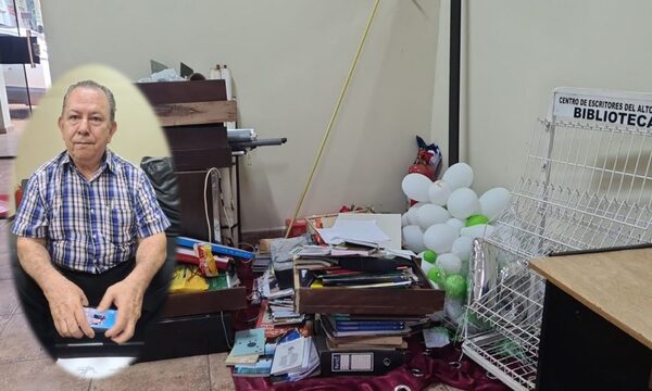 Desalojan de oficina de la gobernación a escritores