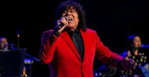 Carlos “La Mona” Jiménez tuvo que ser internado de urgencia