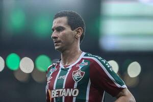 Ganso, conductor del Fluminense, con la misión de derribar a la defensa de Olimpia