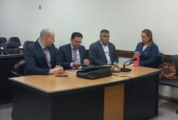 Inició el juicio al exfiscal General javier Díaz Verón por enriquecimiento 