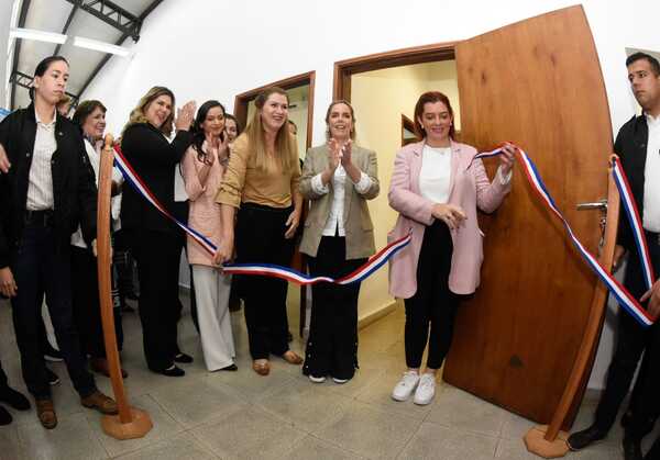 Ciudad Mujer dispone de laboratorio de análisis clínicos - .::Agencia IP::.