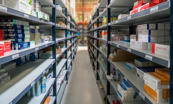 Ministerio de Salud arrastra una deuda de 370 millones de dólares con farmacéuticas - Portal Digital Cáritas Universidad Católica