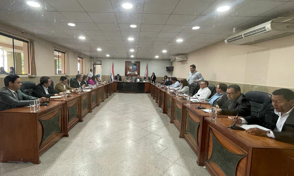 Junta Departamental del Caaguazú conformó comisiones asesoras en primera sesión ordinaria