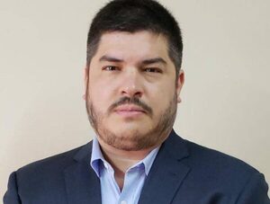Abogado denuncia violación a la protección constitucional del periodismo por parte de la Fiscalía · Radio Monumental 1080 AM