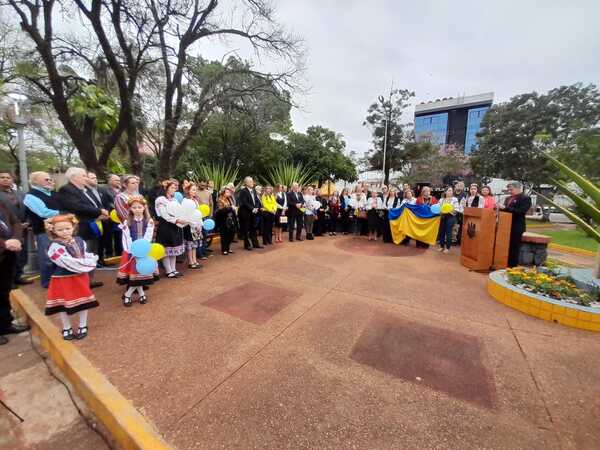 CONMEMORAN LOS 32 AÑOS DE INDEPENDENCIA DE UCRANIA EN ENCARNACIÓN