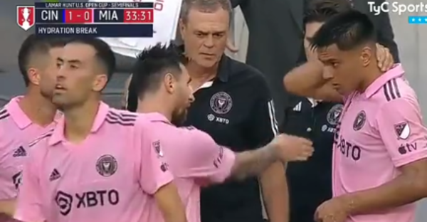 Versus / El curioso episodio entre Lionel Messi y Diego Gómez