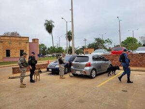 Caacupé: inspeccionaron el Palacio de Justicia y no encontraron explosivo  - Policiales - ABC Color