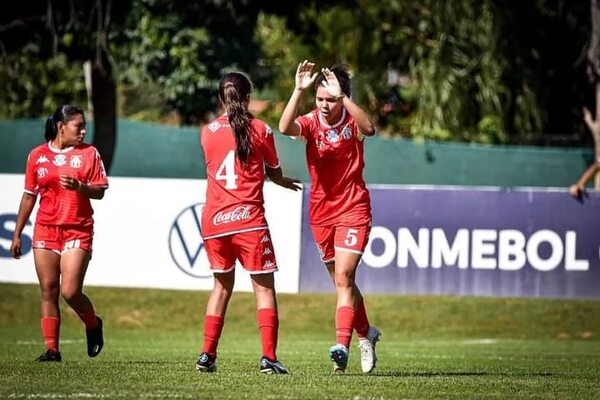 Fútbol Femenino: Olimpia y General sigue en la cima de la Sub 18 - Olimpia - ABC Color