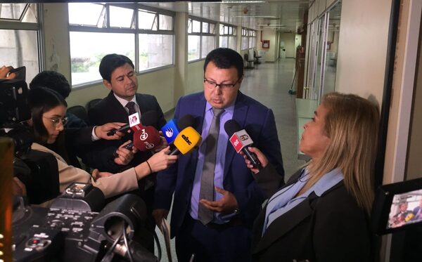 Abogado dijo que Santoro y Koube son amigos, pero niega vínculos criminales con Sebastián Marset - Megacadena — Últimas Noticias de Paraguay