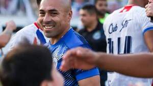 Vladimir Marín conquista su primer título como DT en Salto del Guairá