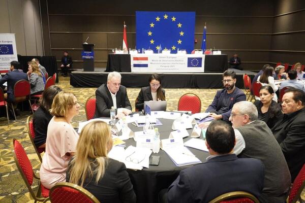 En conversatorio, autoridades analizan recomendaciones de observadores de la UE - ADN Digital