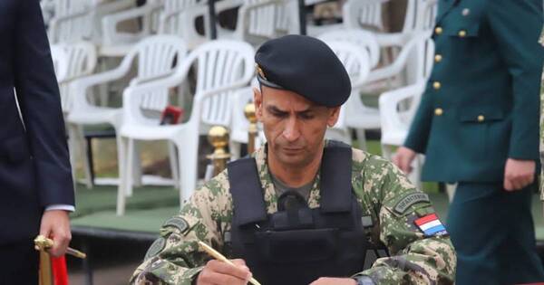 La Nación / Asumió nuevo comandante