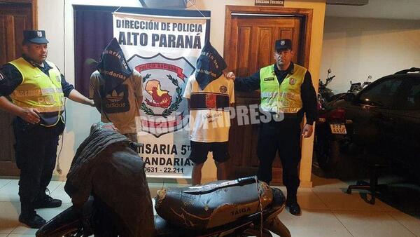 Caen dos motochorros que hirieron a una joven en violento asalto en Hernandarias – Diario TNPRESS