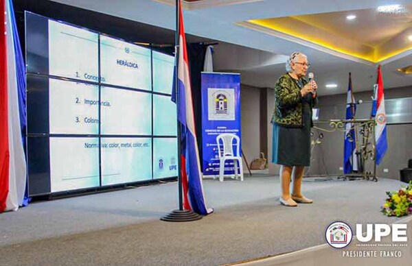 UPE realiza charla informativa sobre importancia y significado de símbolos patrios | DIARIO PRIMERA PLANA