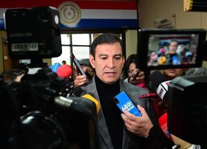 “Beto” Ovelar niega que pedido de información sobre periodistas sea “presión cartista” - Política - ABC Color