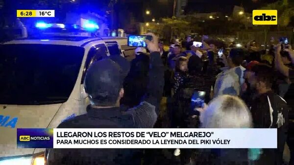 Video: Multitud recibió los restos de “Velo” Melgarejo - ABC Noticias - ABC Color