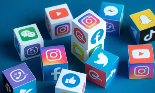 TikTok, X, Google o Facebook deben moderar sus contenidos desde hoy por nueva ley de UE