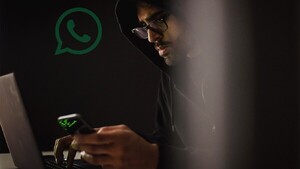 Hackear el celular de tu pareja es irrespetuoso y ofensivo