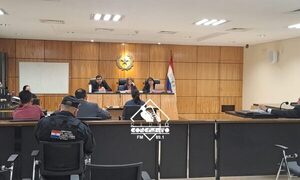 Inicia juicio a hombre que macheteó y casi dejó sin mano a su vecina