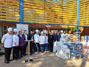 Entregan artículos para Centros de Participación Vecinal de Encarnación