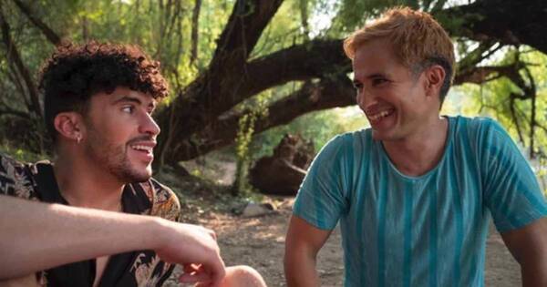 La Nación / “Cassandro”: Gael García y Bad Bunny narran la historia de un luchador exótico