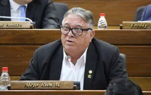Alejo Ríos alega traición e insiste en vales de combustibles – Prensa 5
