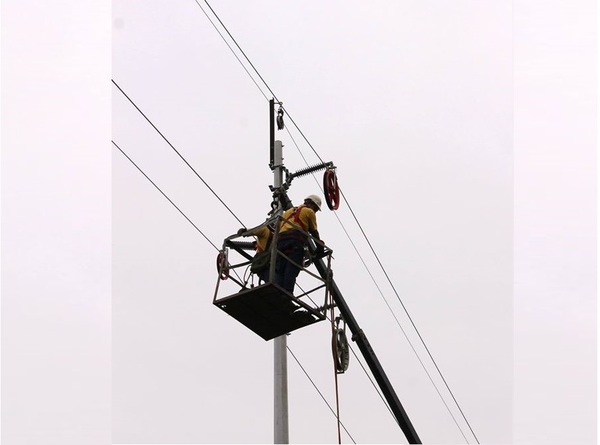 Ministerio del Interior proyecta reparar e instalar 5.000 alumbrados públicos - ADN Digital