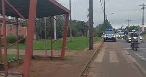 La Nación / Caminera controla tránsito frente a escuela tras reclamo viral por alumno atropellado