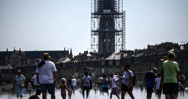 La Nación / Francia supera récord de temperatura alta